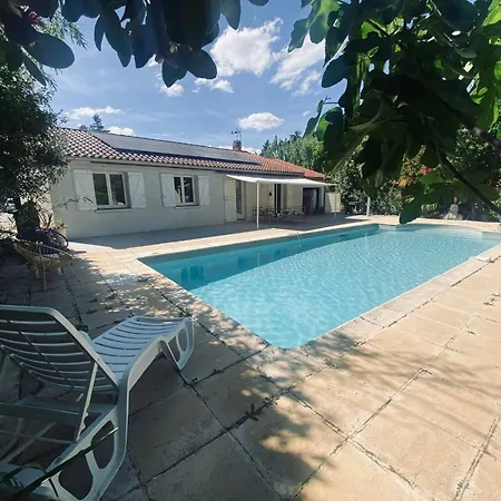 Maison Entiere 5 10 Personnes Au Calme Casa de Férias