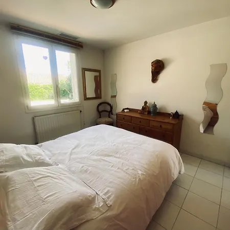 別荘 Maison Entiere 5 10 Personnes Au Calme